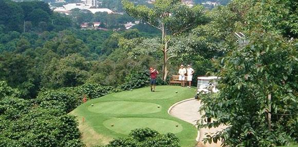 Golfplatz am Bergkliff